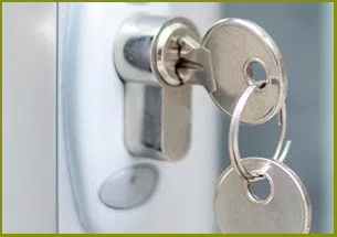 Orlando Lock And Keys Orlando, FL 407-498-2305 Orlando Lock And Keys Orlando, FL 407-498-2305 - 7-locksmith